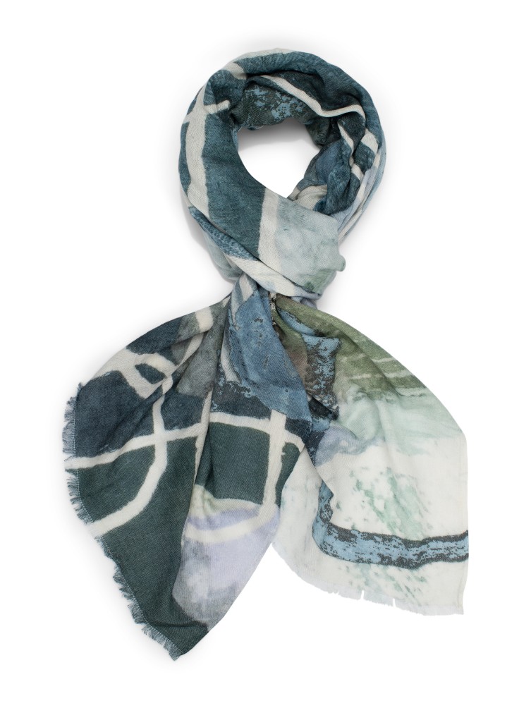 Katrin Uri. Ocean stream scarf
