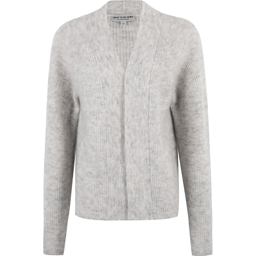 Close to my heart. Laura cardigan